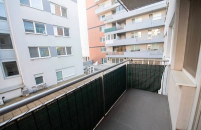 Rent of a furnished 1-room apartment, 37 m², Bratislava-Petržalka, Slovakia